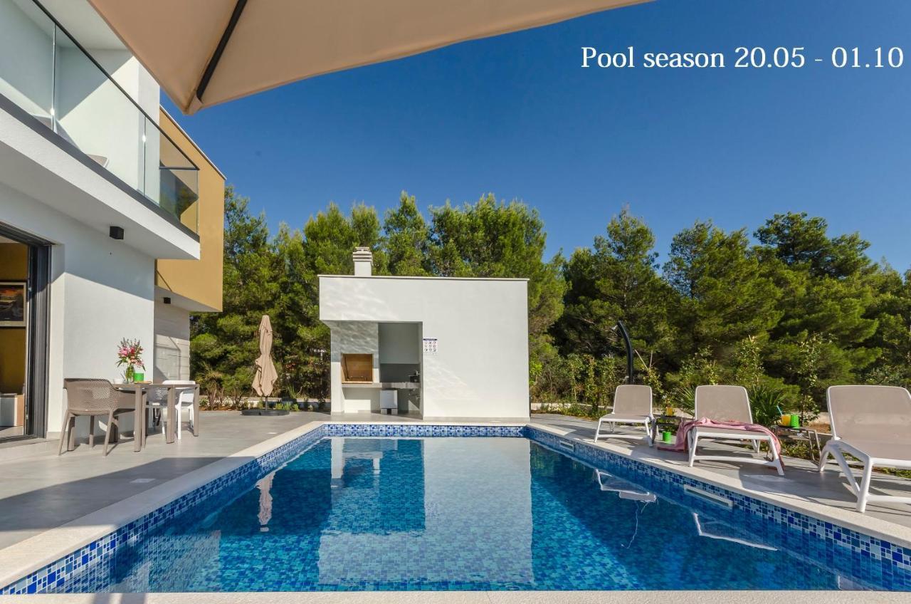 Apartments Villa Adriana I 斯里马 外观 照片