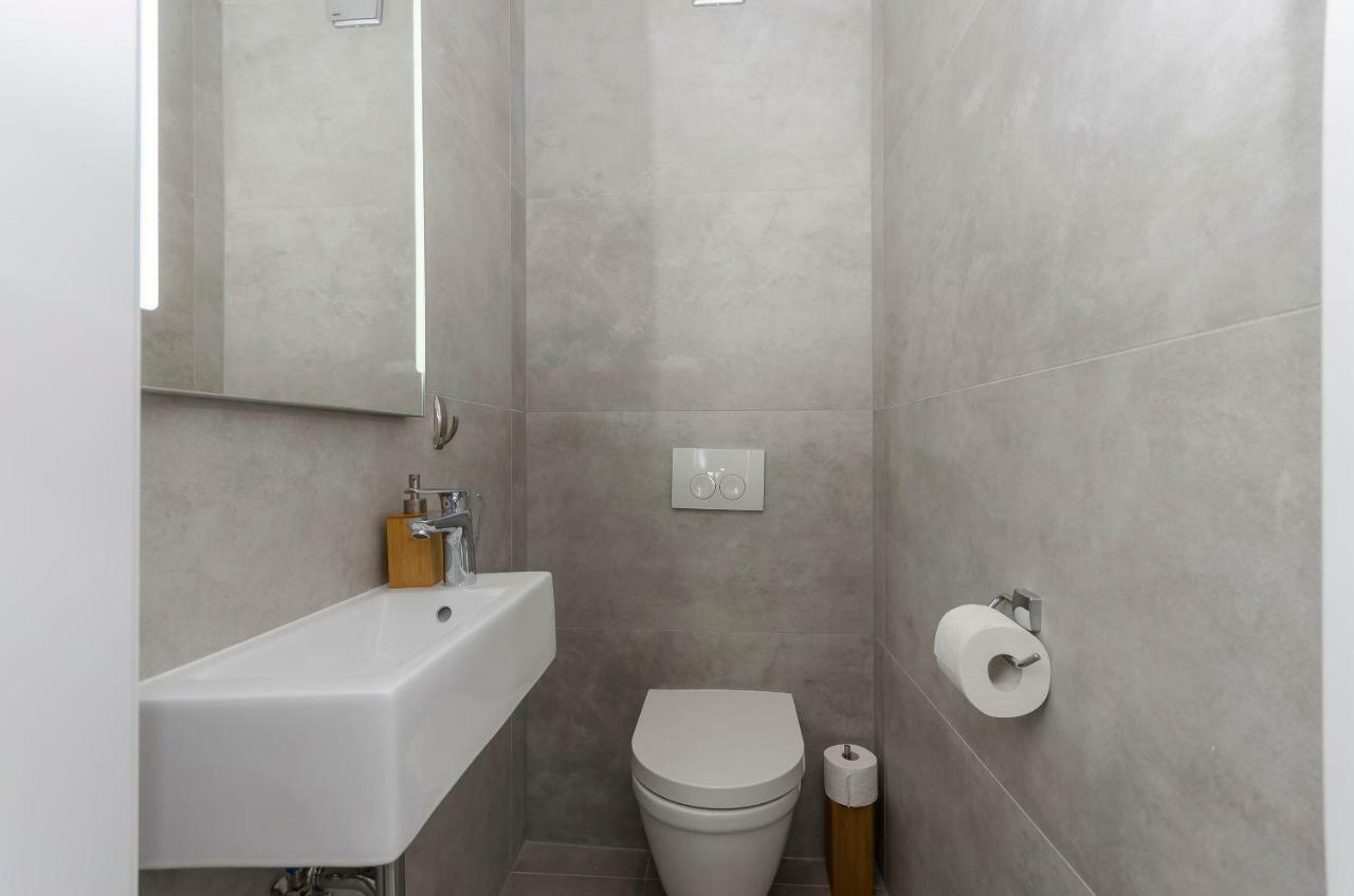 Apartments Villa Adriana I 斯里马 外观 照片
