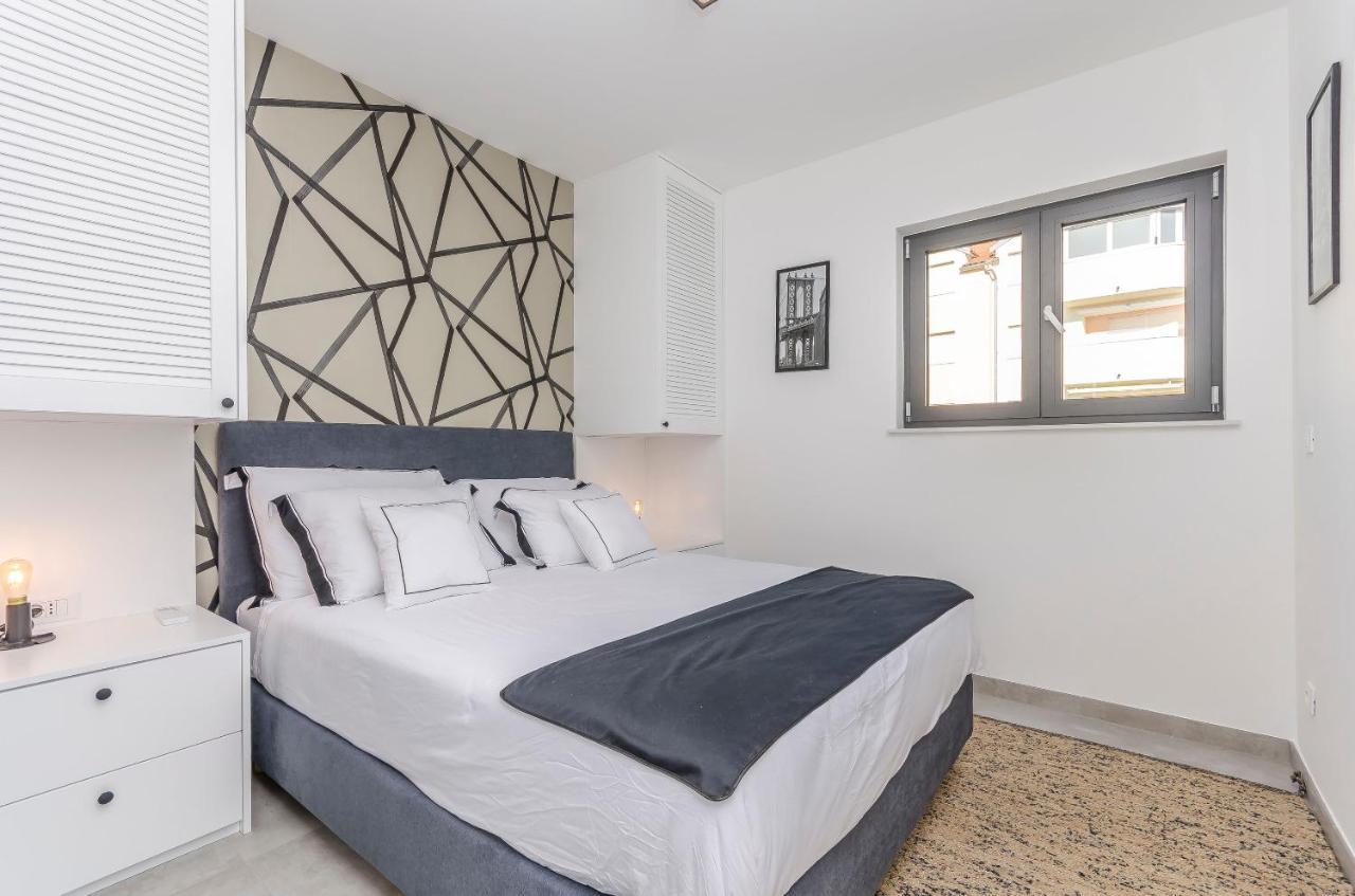Apartments Villa Adriana I 斯里马 客房 照片